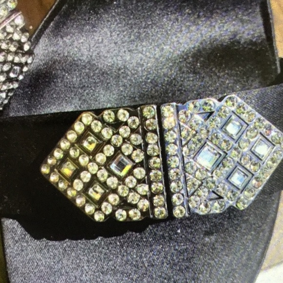 Heels - Picture 8 of 9